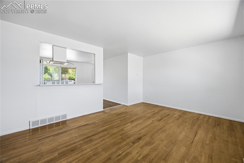 Image 8 of 33: Front of Structure