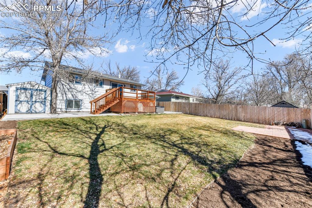 Image 39 of 50: Back of Structure