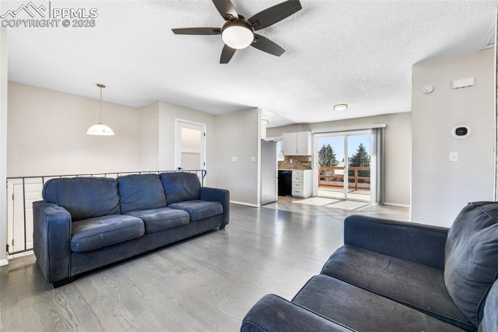 Image 5 of 50: Floor Plan