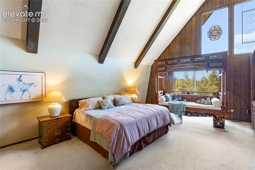 Image 19 of 33: And the views from this bedroom---whoo hoo!!!