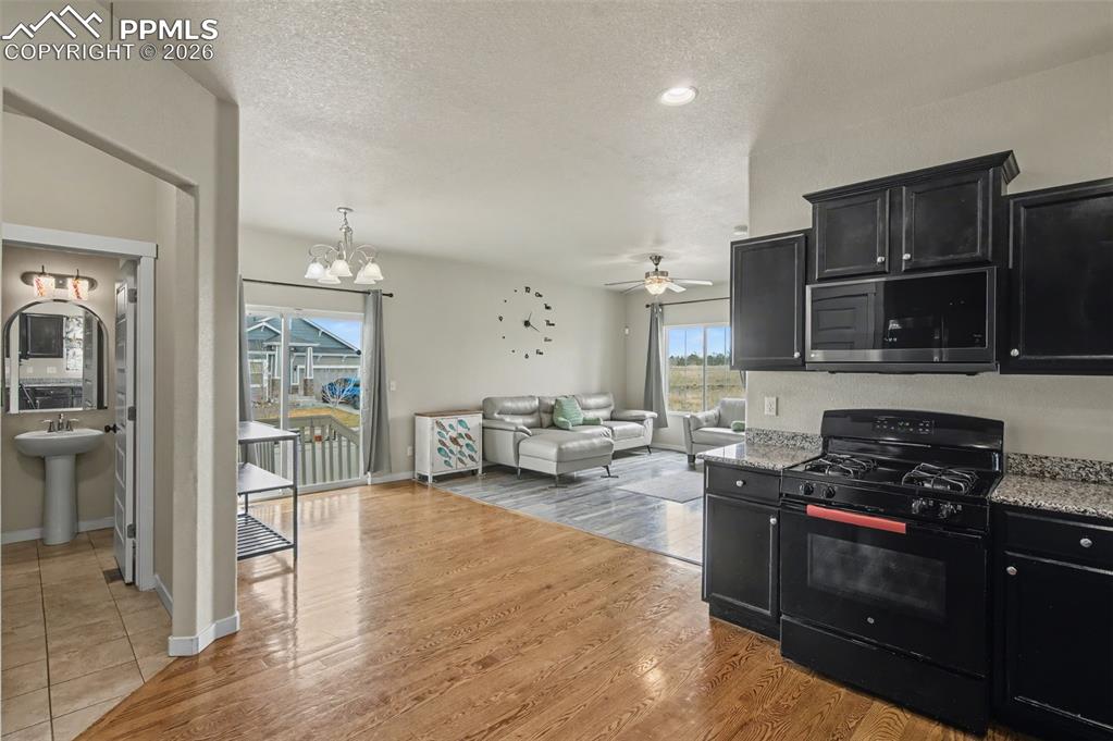 Image 17 of 47: No Description Available