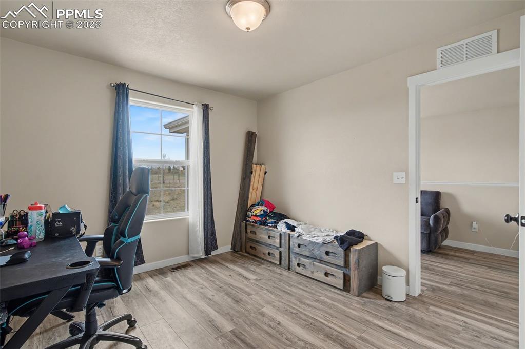 Image 35 of 47: No Description Available