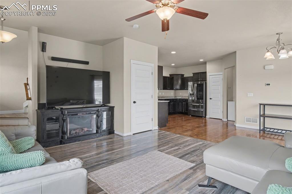 Image 7 of 47: No Description Available