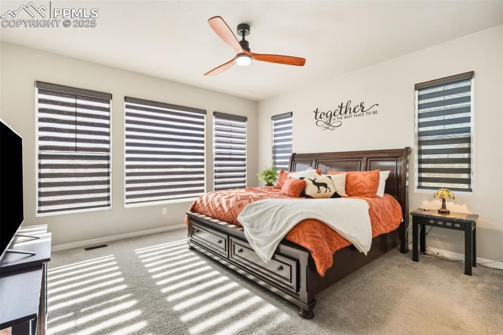 Image 25 of 47: Bedroom