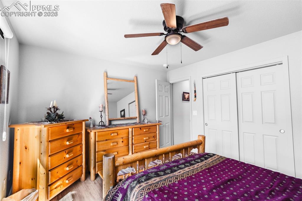 Image 14 of 50: Third bedroom