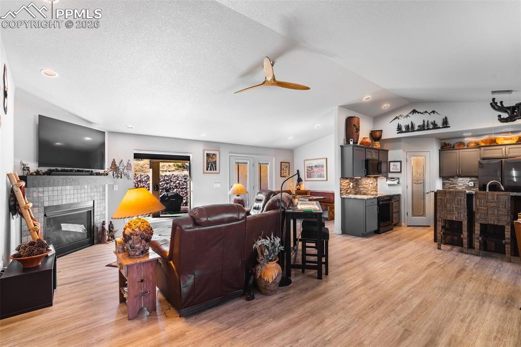 Image 4 of 50: View from front door.