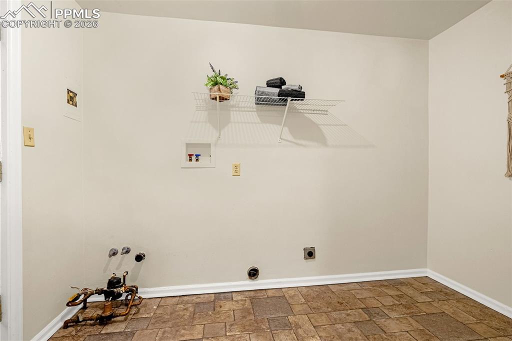 Image 16 of 27: No Description Available