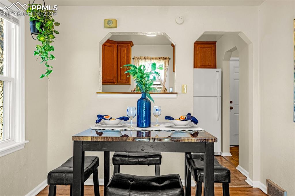 Image 8 of 27: No Description Available