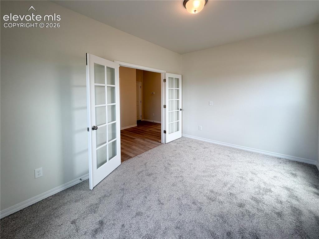 Image 11 of 42: Office