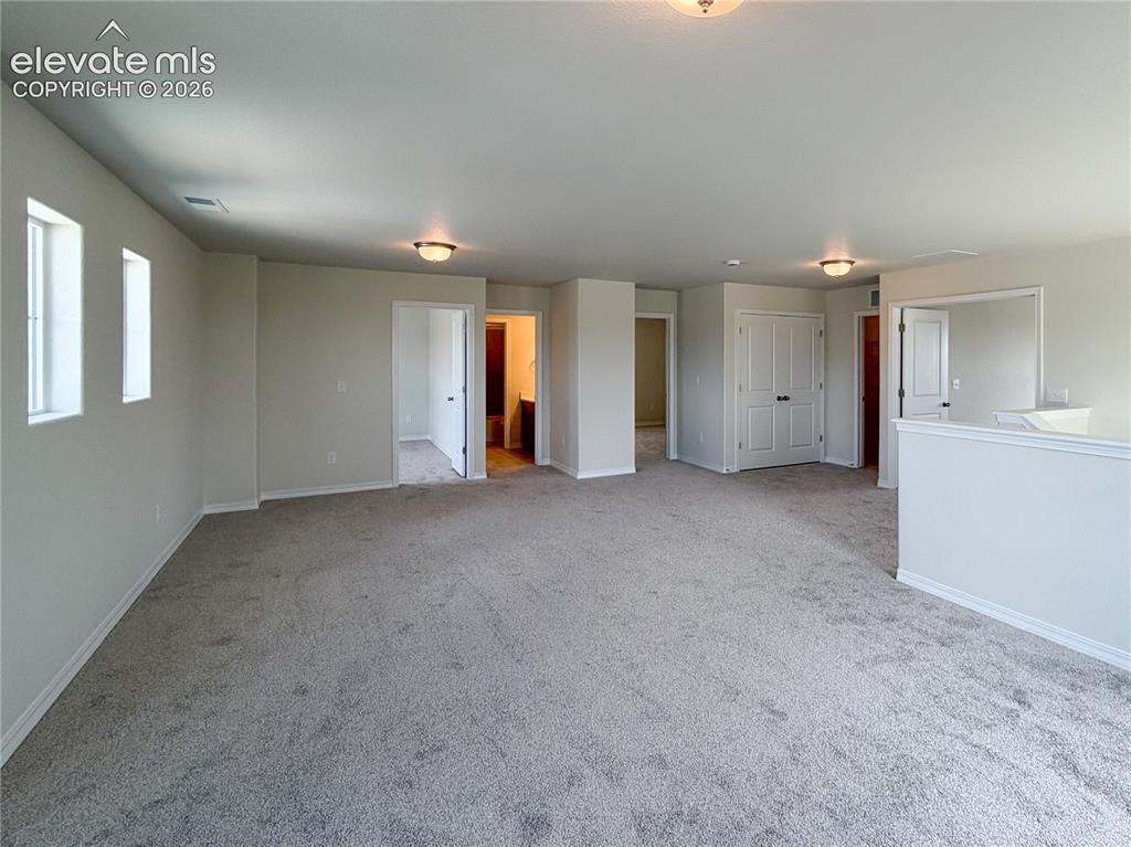 Image 15 of 42: Loft