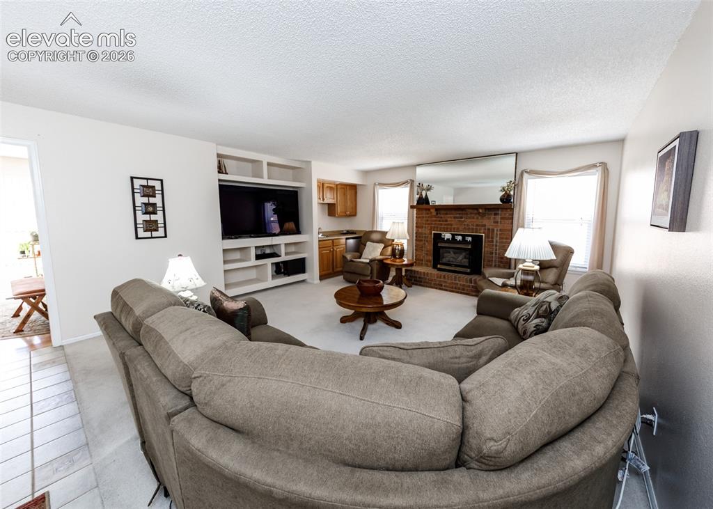 Image 18 of 39: Living Room