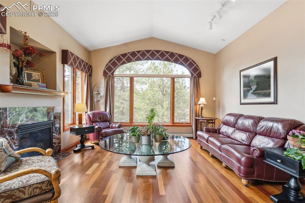 Image 6 of 47: Living Room