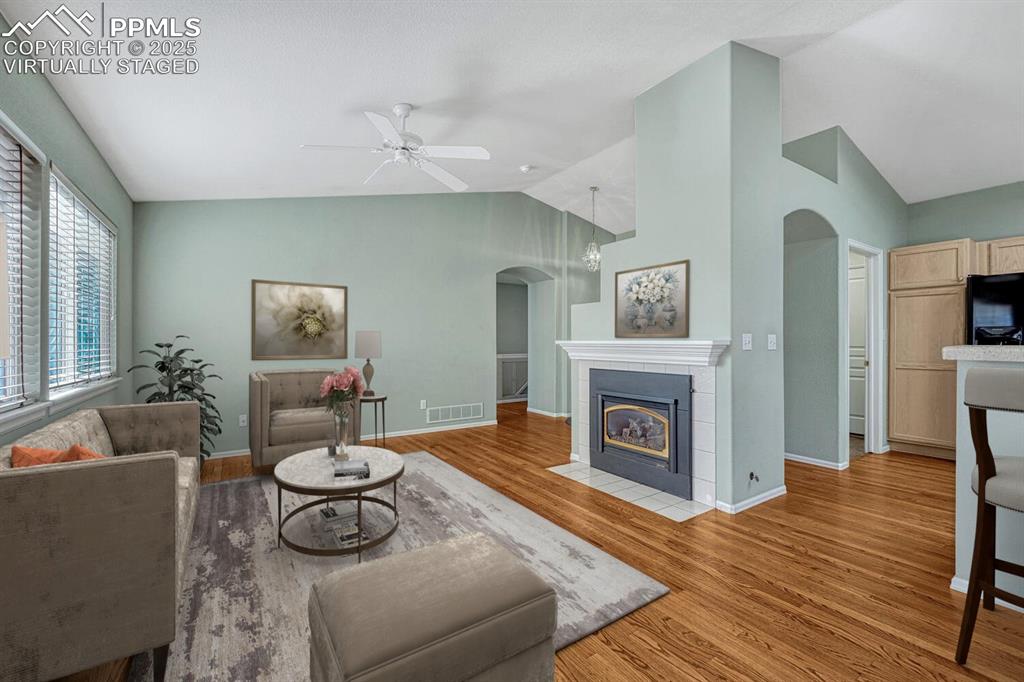 Image 7 of 50: Living room virtually staged