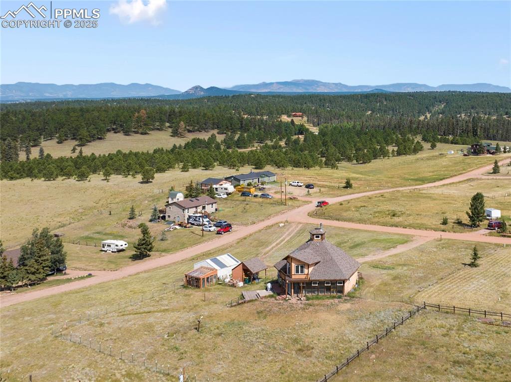 Image 5 of 46: Expansive views of the Tarryall and western mountains, yet easy access to S