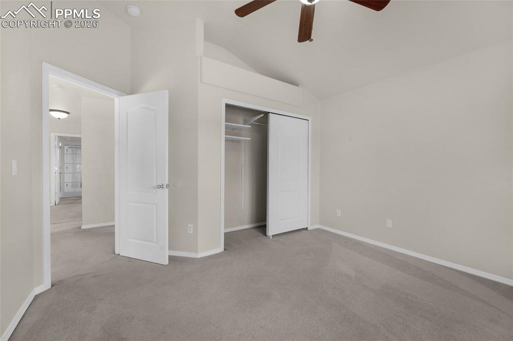 Image 25 of 46: Bedroom