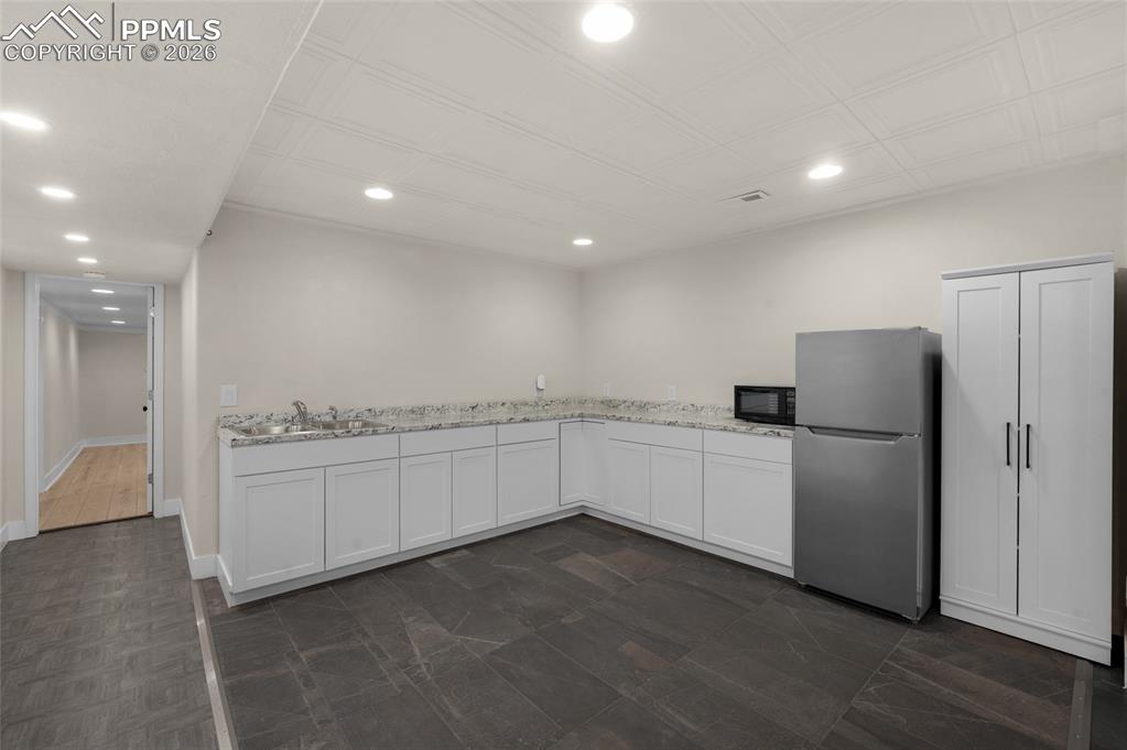 Image 32 of 46: Basement