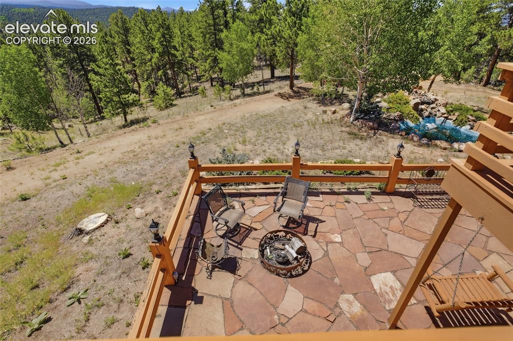 Image 36 of 50: Patio
