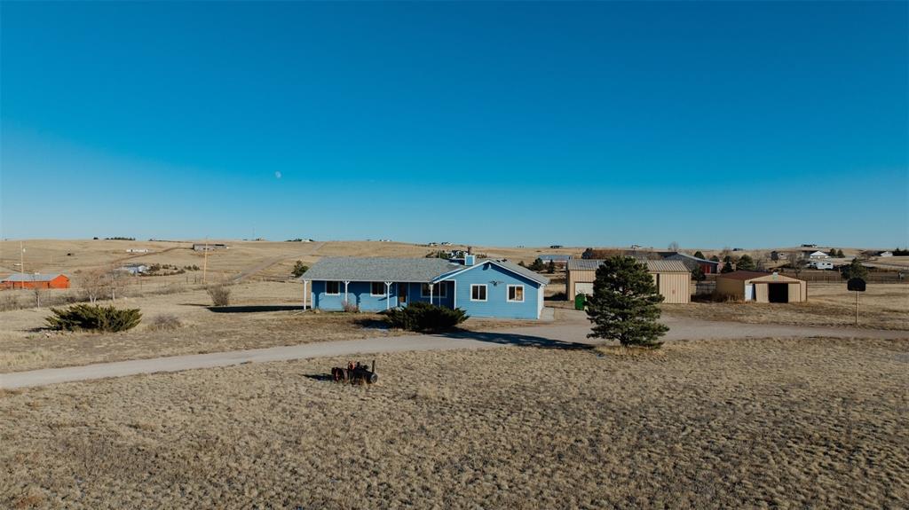 Image 4 of 35: Front of Structure