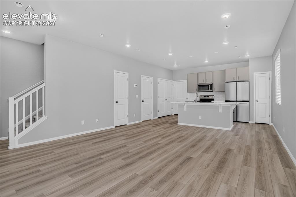 Image 5 of 16: Living Room