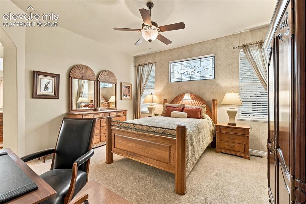 Image 16 of 42: Bedroom