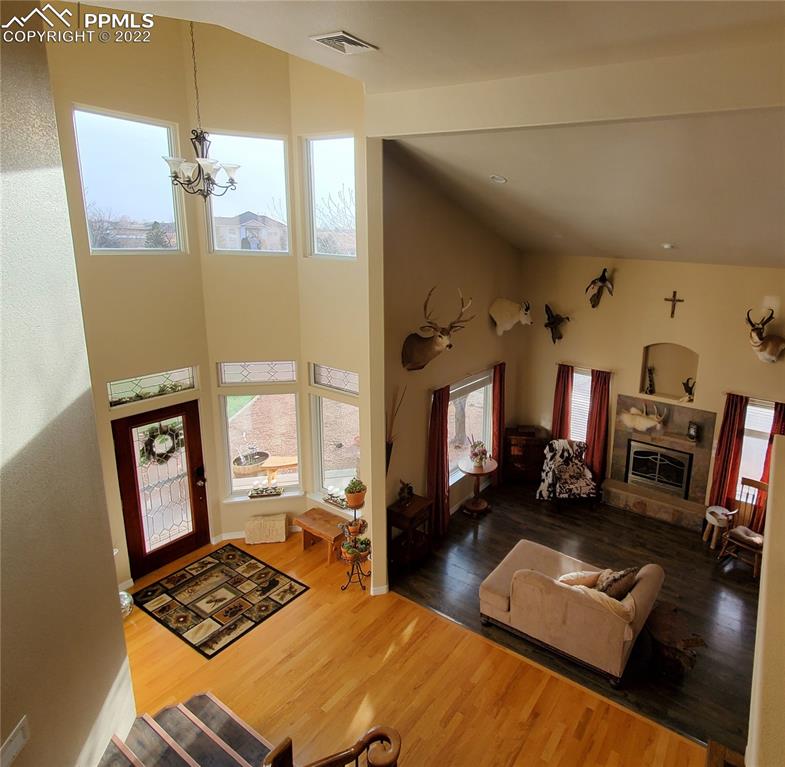 Listing 9157777, Image 10 of 34