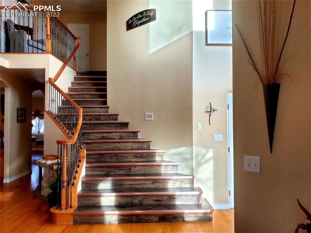 Listing 9157777, Image 8 of 34