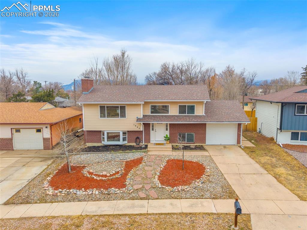 Image 46 of 48: Front of Structure