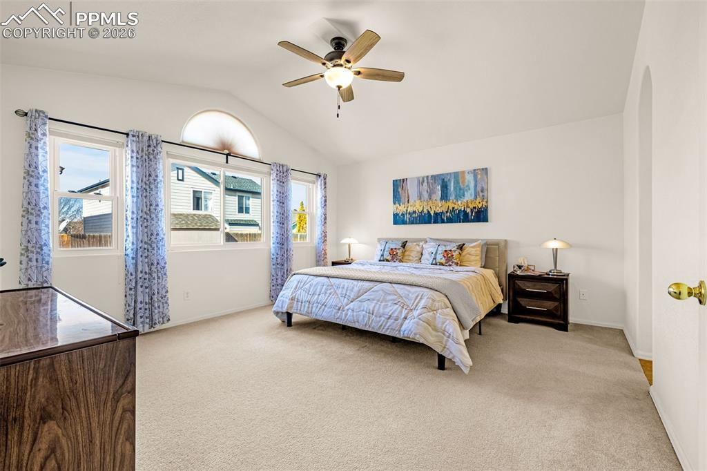 Image 15 of 46: Bedroom