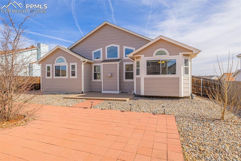 Image 33 of 46: Back of Structure