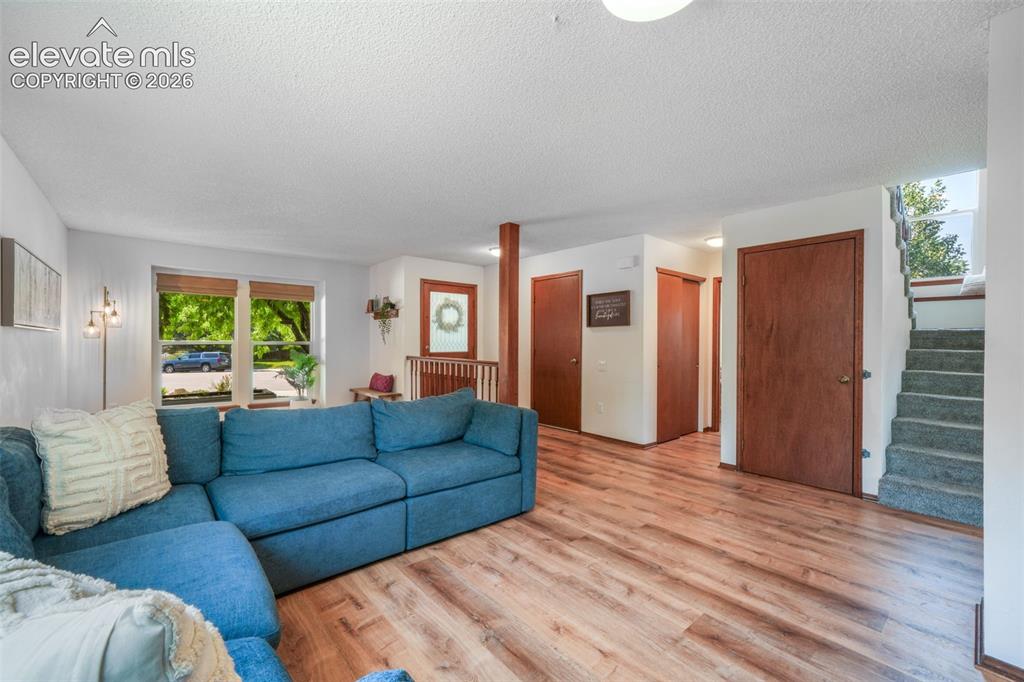 Image 11 of 50: Living Room