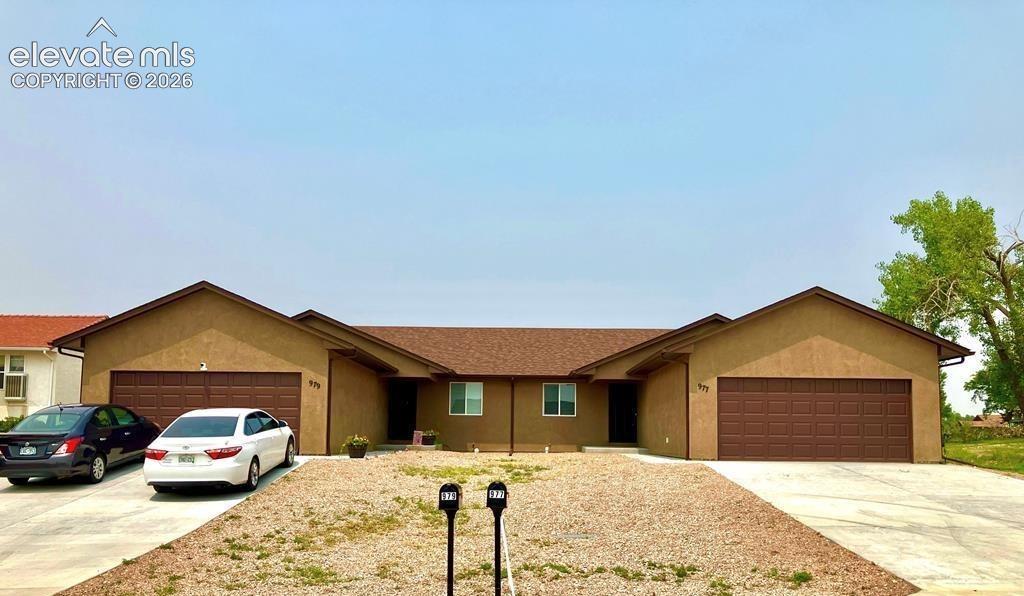 Image 2 of 32: Front of Structure