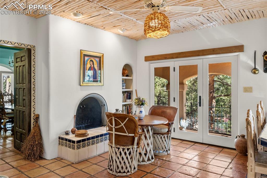 Image 11 of 48: No Description Available