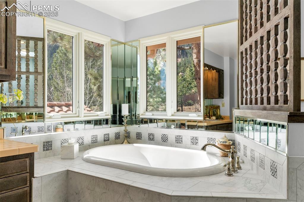 Image 21 of 48: No Description Available