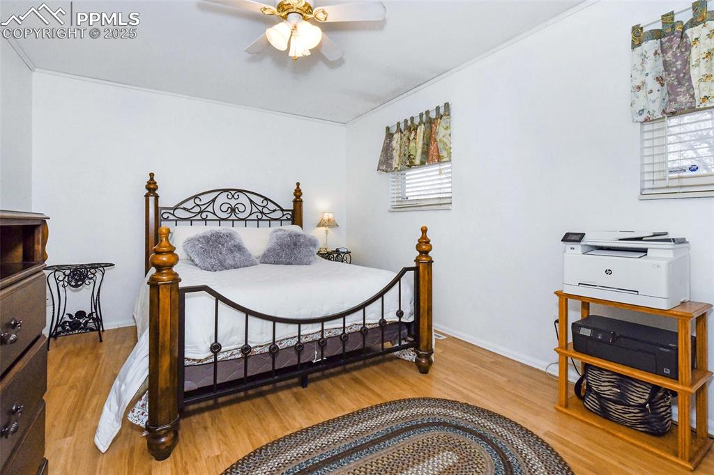 Image 11 of 32: Master Bedroom