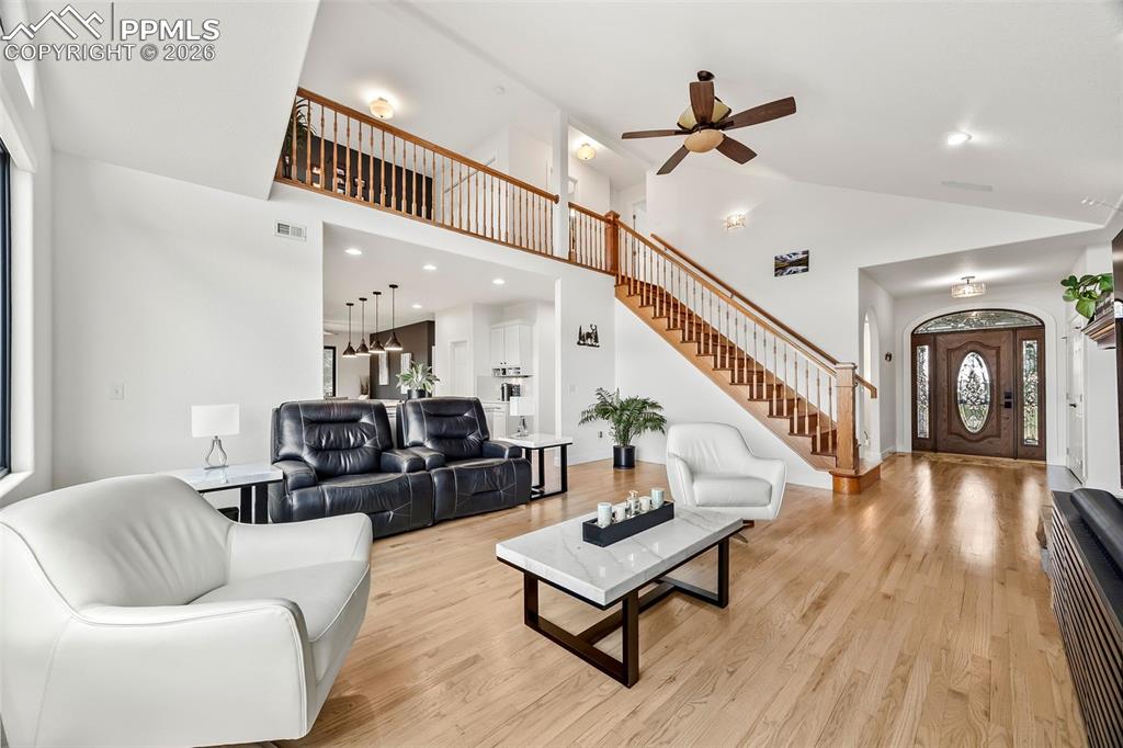 Image 10 of 40: Living Room