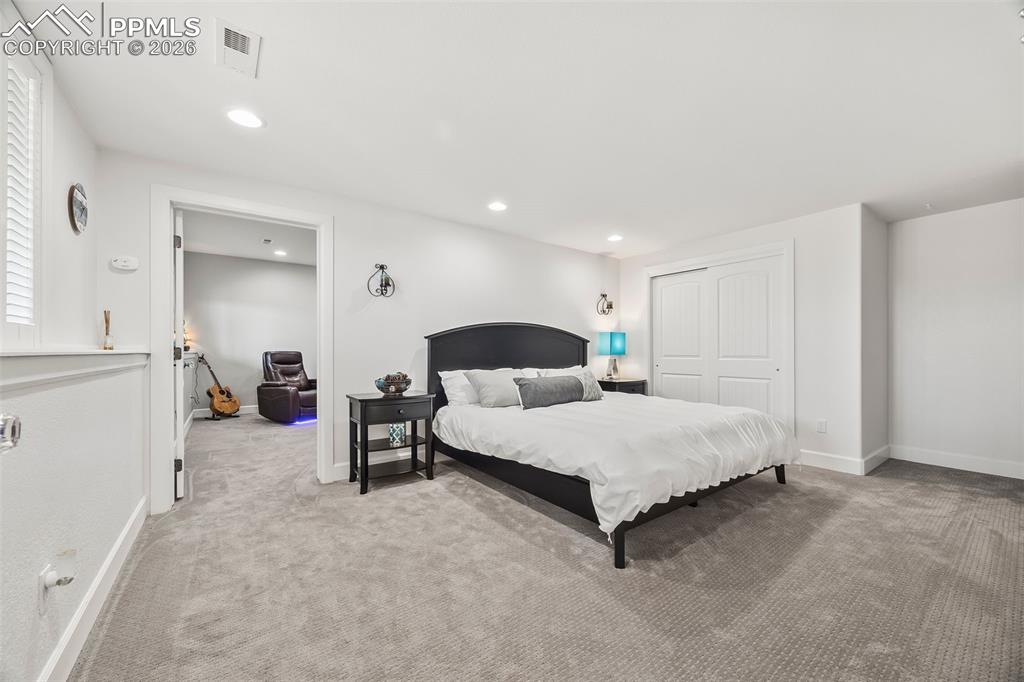 Image 32 of 40: Powder Room on Main