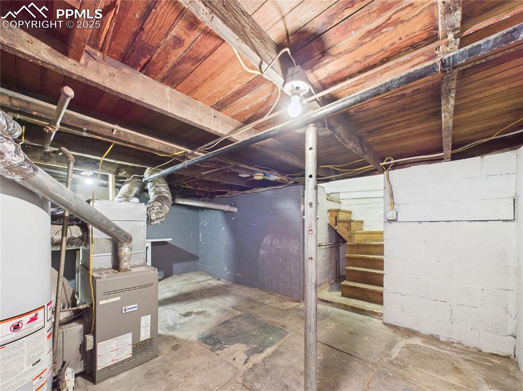 Image 20 of 27: Basement