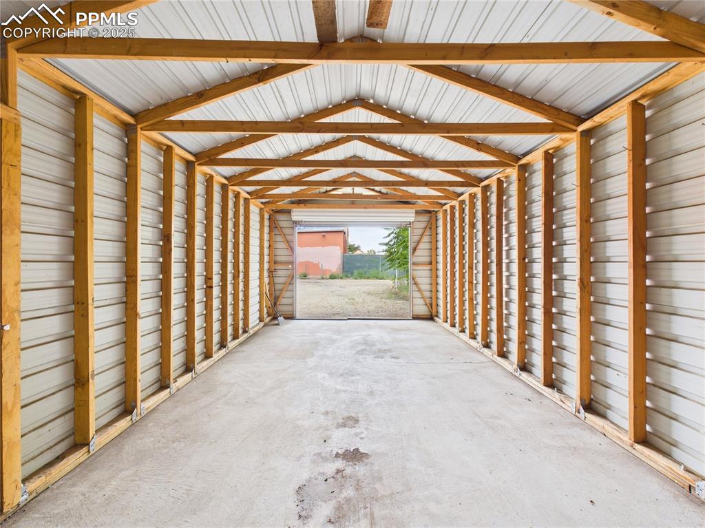 Image 27 of 27: Storage