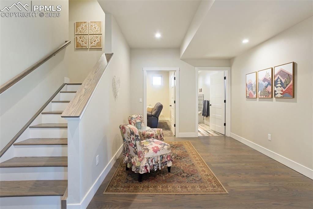 Image 31 of 50: Basement