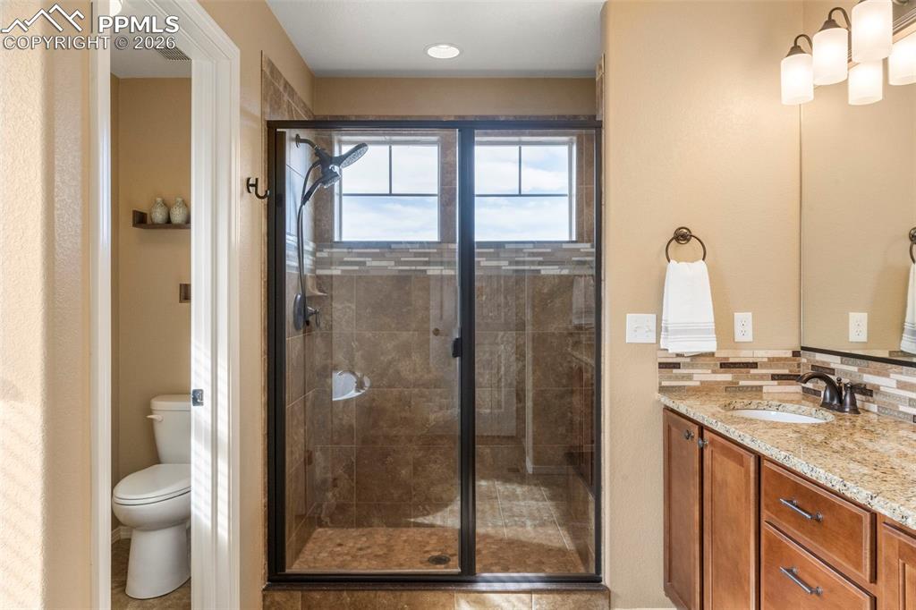 Image 22 of 49: Master Bathroom