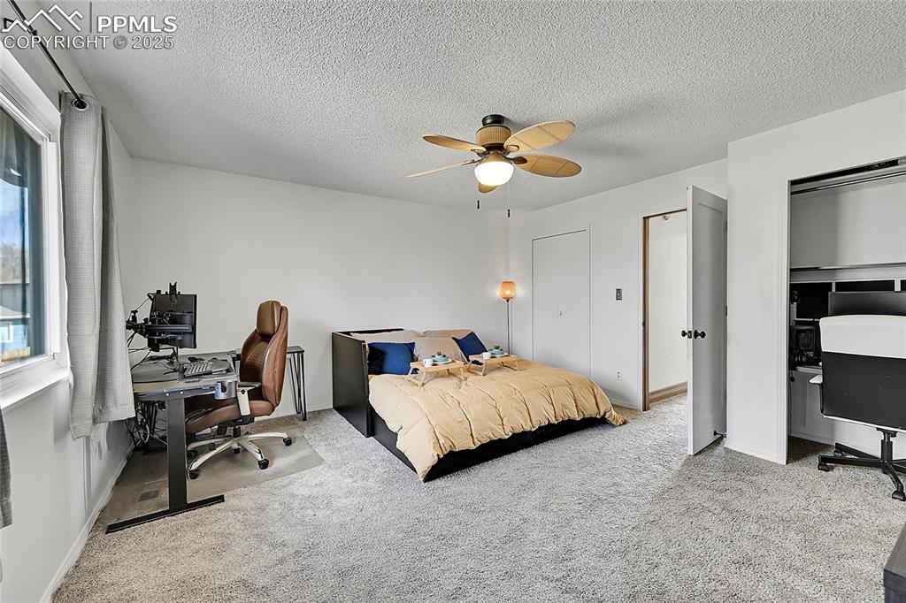 Image 19 of 45: Master Bedroom