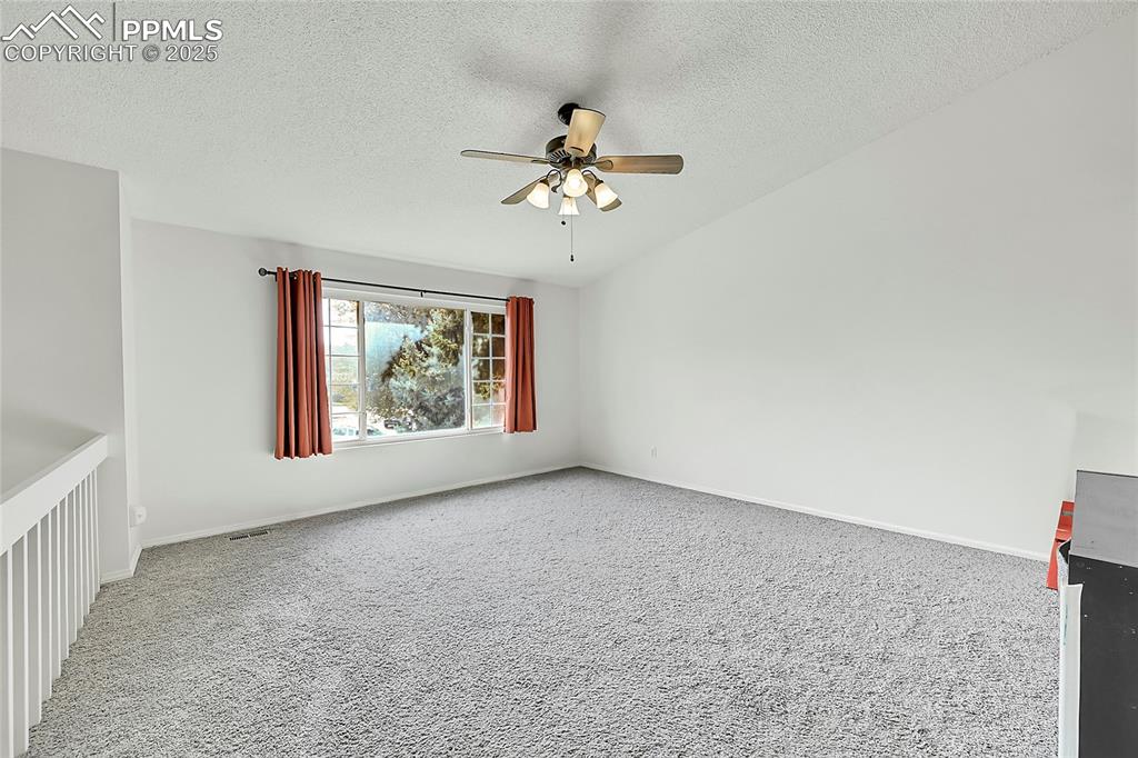 Image 5 of 45: Living Room