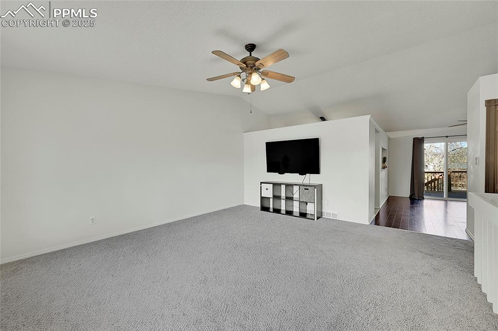 Image 6 of 45: Living Room