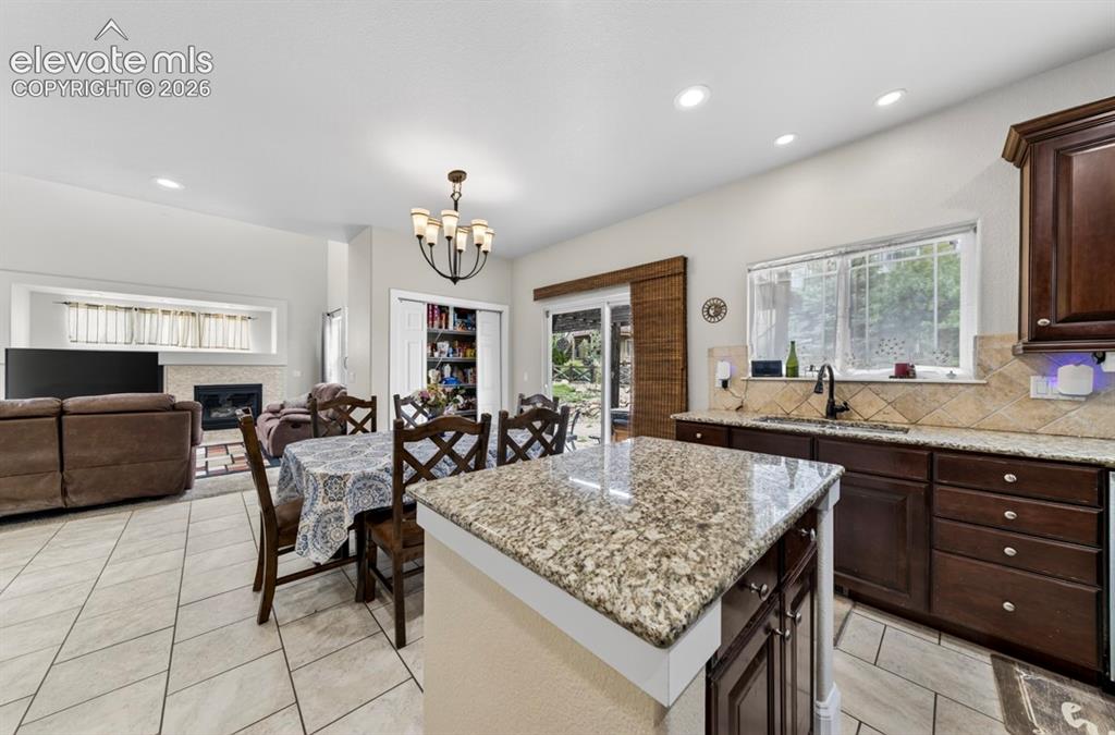 Image 10 of 43: Kitchen
