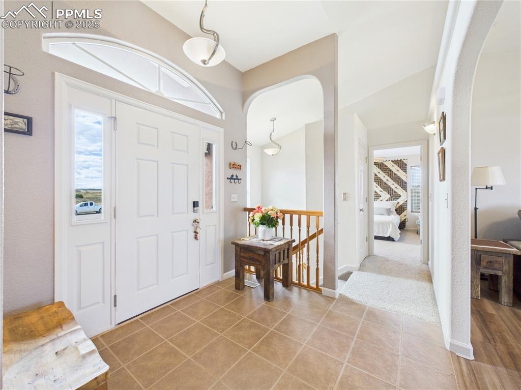 Image 6 of 42: Entry