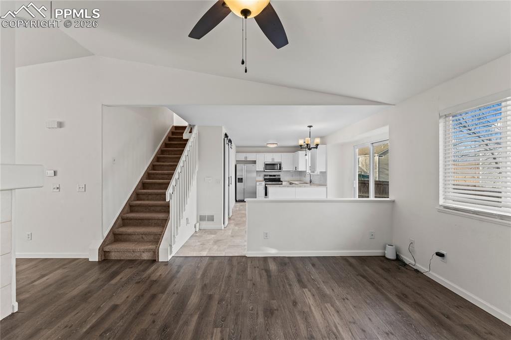 Image 15 of 39: Living Room