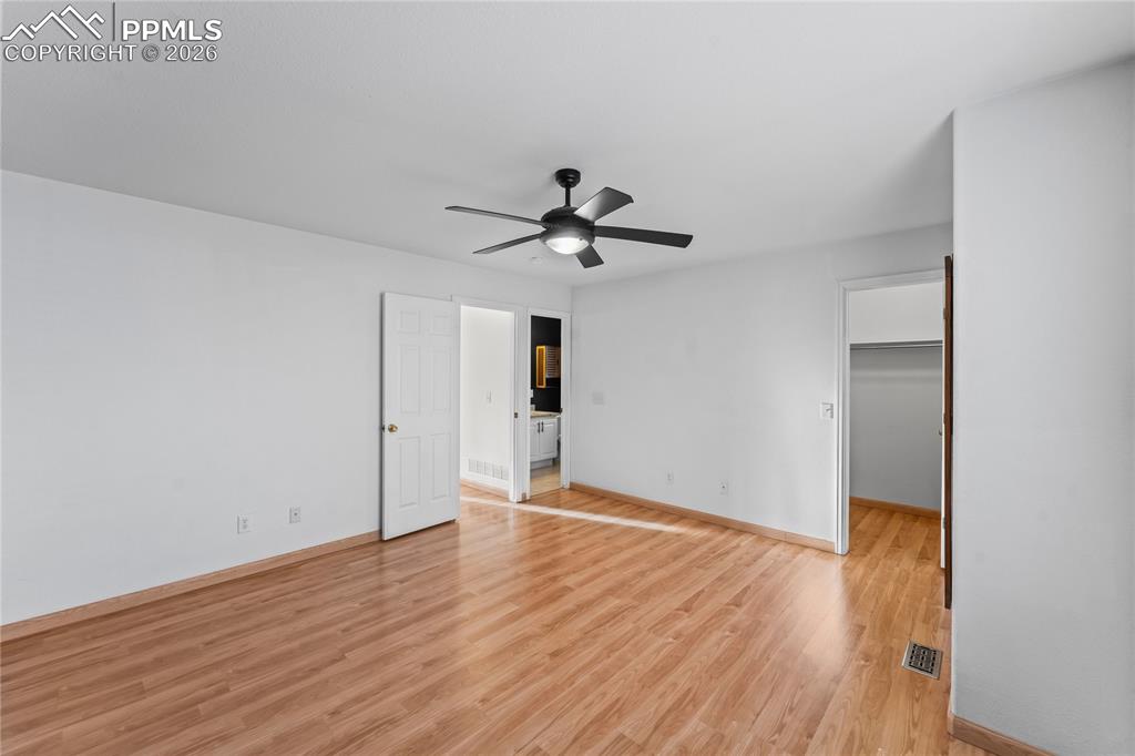 Image 27 of 39: Bedroom