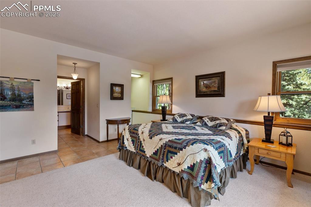 Image 26 of 49: Bedroom