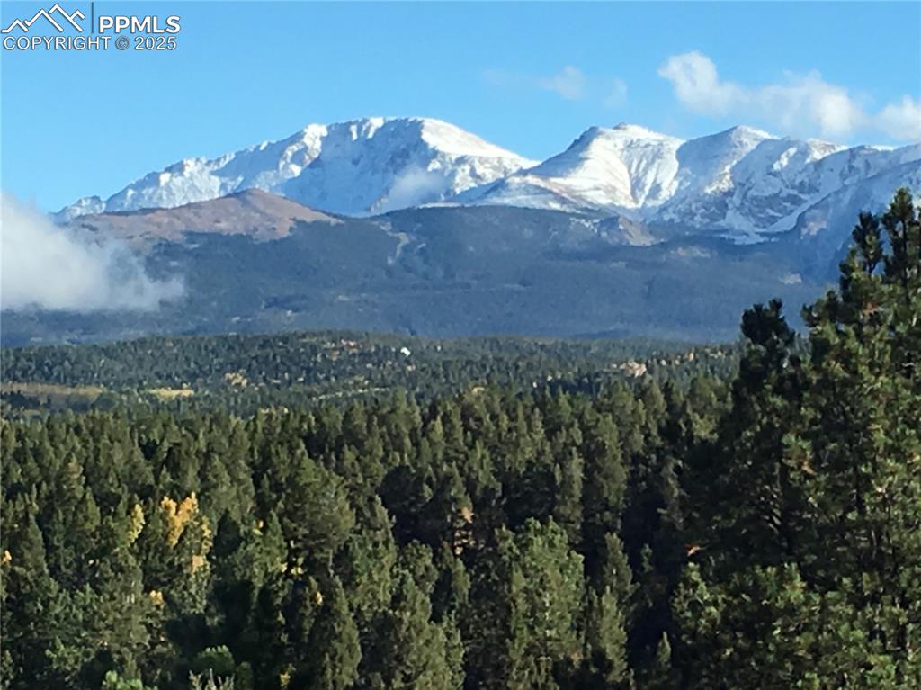 Image 33 of 49: Pikes Peak View 