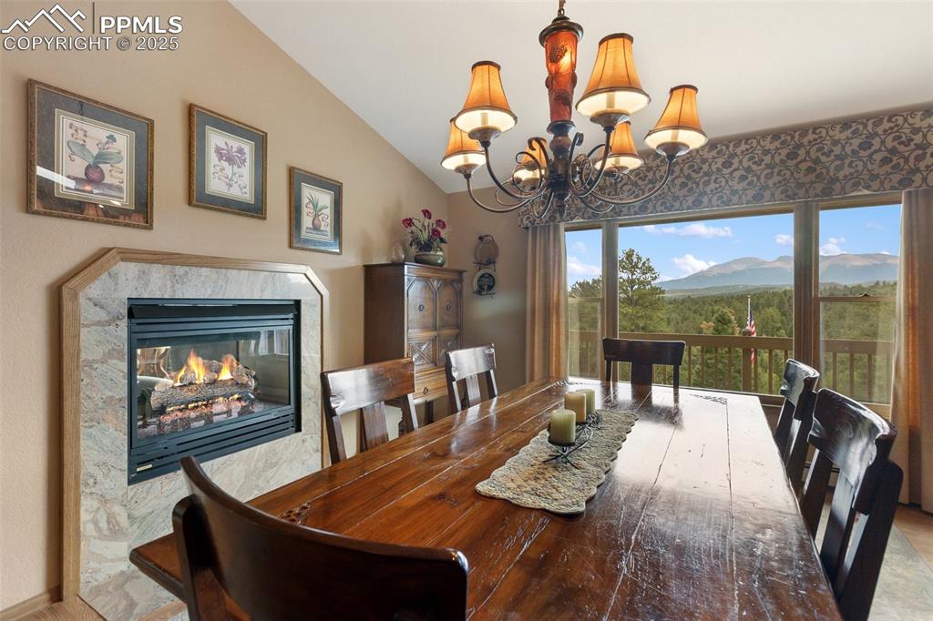 Image 5 of 49: Dining Area